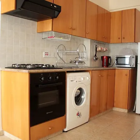 Apartamento Makenzy Larnaca
